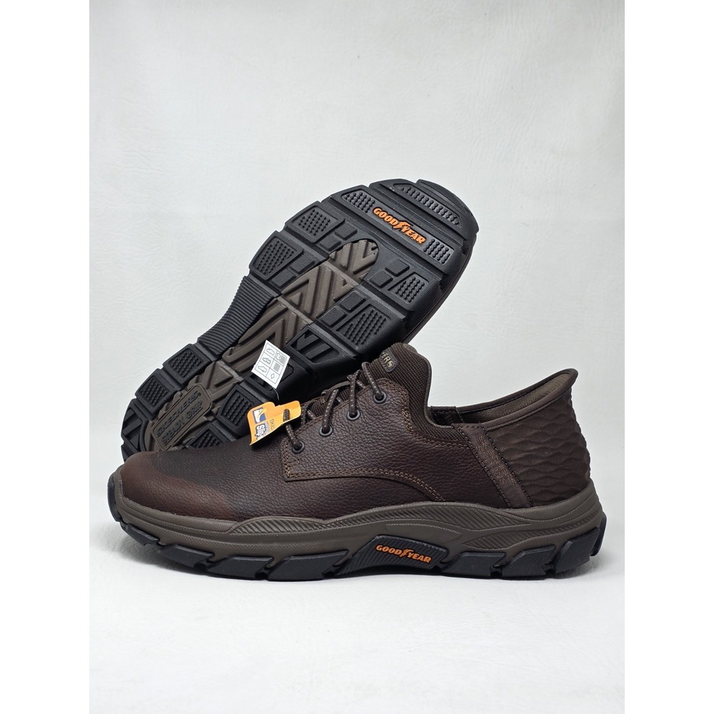 Skechers Respected Size 11 Mens Hands Free Garrett Brown Leather Shoe 205201 New